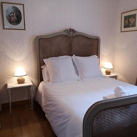 La Roseliere Maison Plain Pied Confortable Belle Decoration Jardin Magnifique 10 Mn A Pied Centre Ville Bayeux Proche Plages Du Debarquement Eksteriør billede